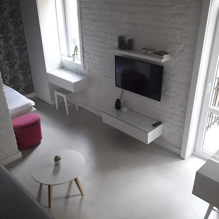 Momo Apartment Belgrado Exterior foto